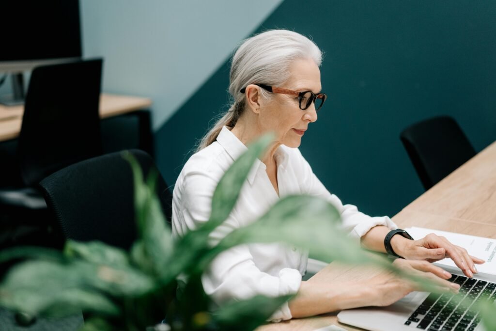 How to Research Online: A Guide for Figuring Out What's Real